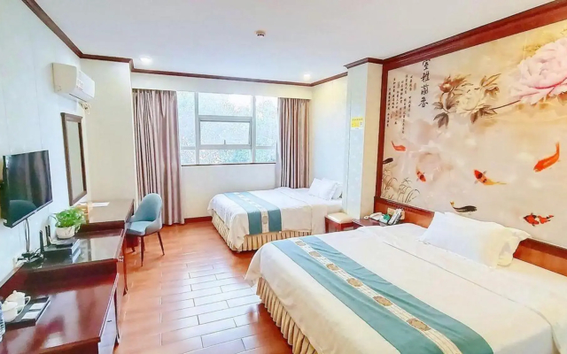 Li's Holiday Hotel (Foshan Sanshui Railway Station)