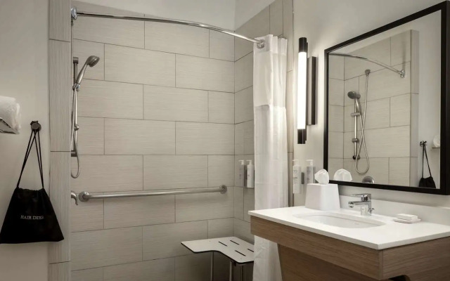 Spark by Hilton Houston Bush Intercontinental Airport