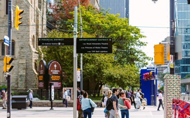 QuickStay - Ultra Luxury on Front St. (Union Station)