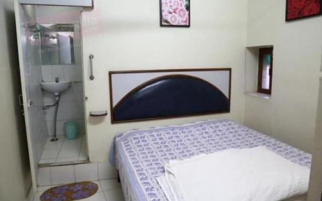 Arun Hotel