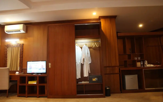 Mingalar Thiri Hotel