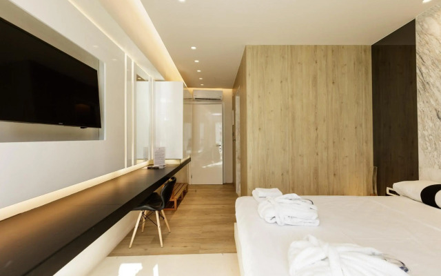 Kahlua Sea View Suites
