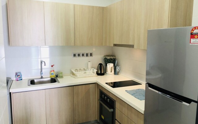 Paragon Suite By Antlerzone