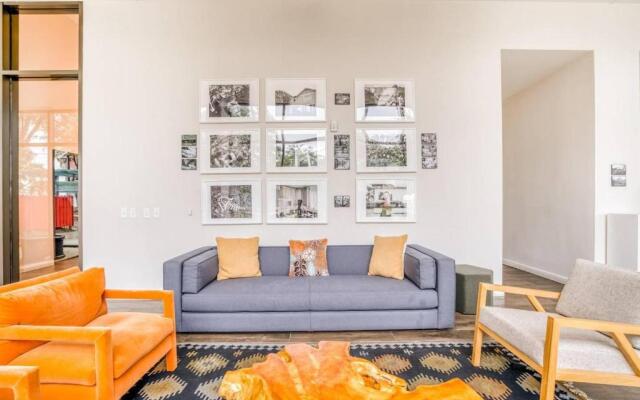 Lodgeur at Mid Main Lofts