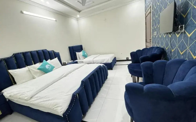 Sky Lodge Guest House