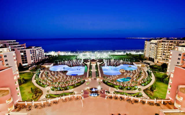 DIT Majestic Beach Resort
