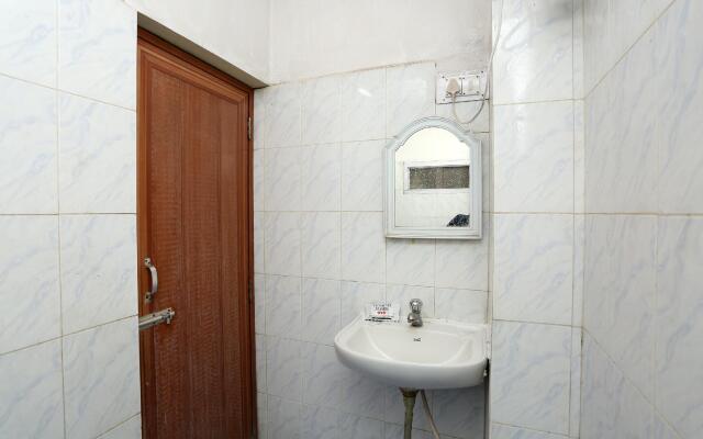 OYO 28731 Hotel Vishal