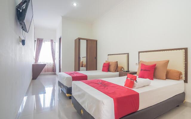 RedDoorz Syariah @ Sarongge Cianjur