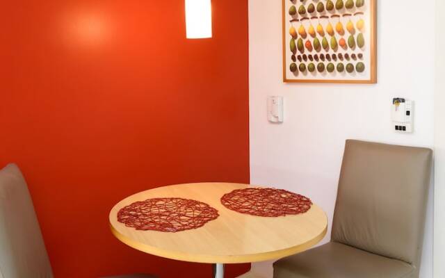 Omar do Rio - Apartamento SB808