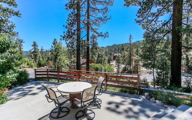 Pleasant Pause-1864 by Big Bear Vacations
