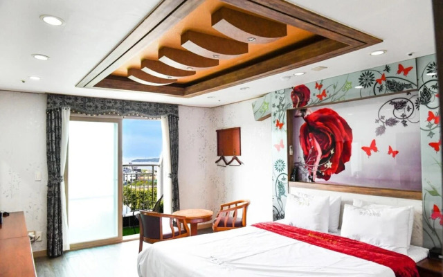 Tongyeong Man to Man