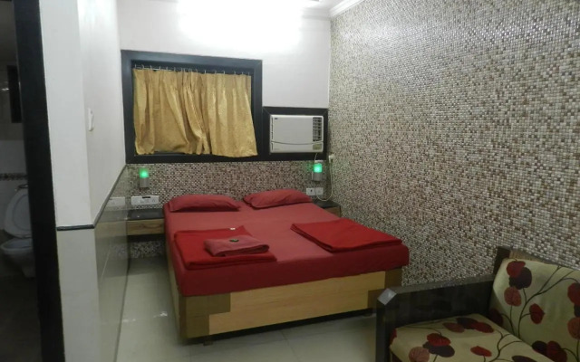 Royal Hotel  - Matheran
