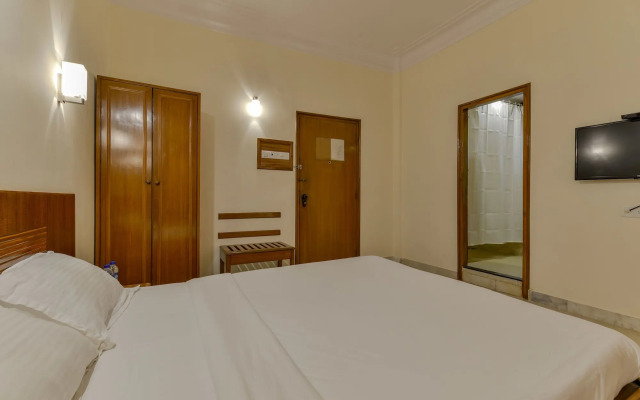 Hotel Ajanta Juhu near Juhu Beach