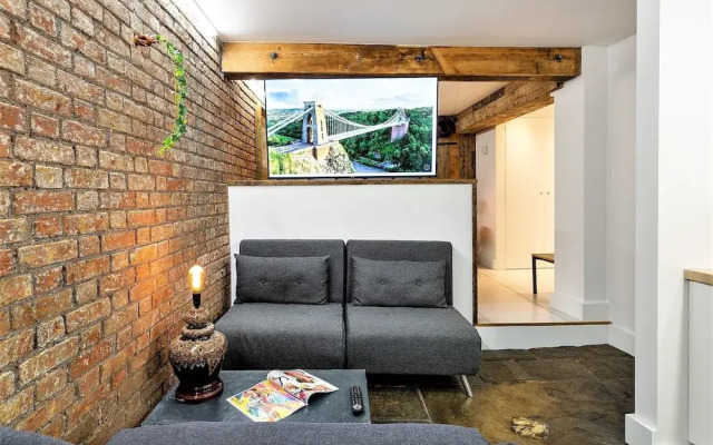 Your Apartment St Michaels Place