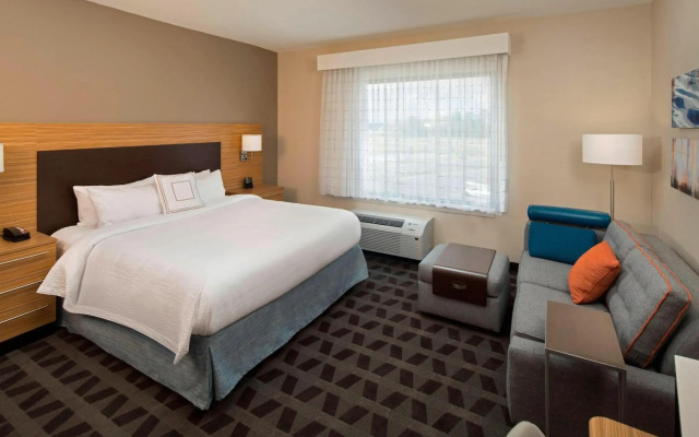 TownePlace Suites by Marriott Foley at OWA