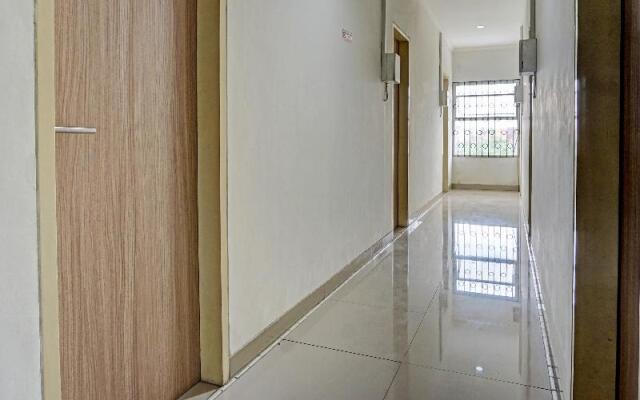 Oyo 91812 Nh Kost Syariah
