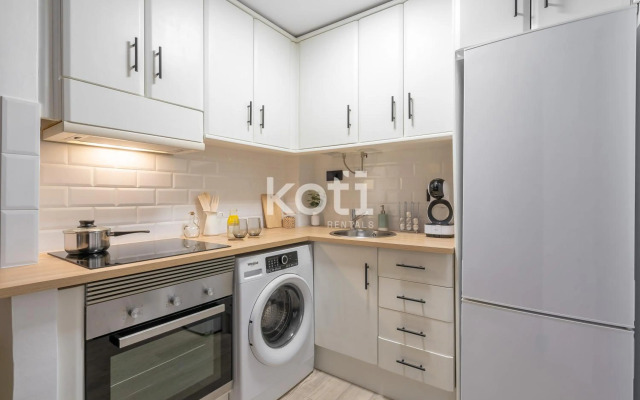 GlamUrban Flat Koti Rentals