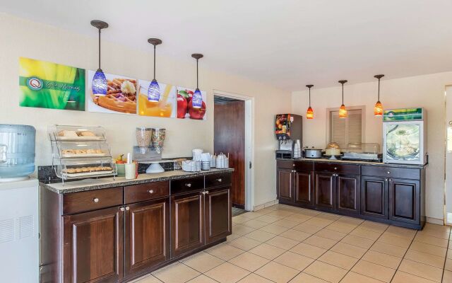 Quality Inn & Suites Easley - Greenville