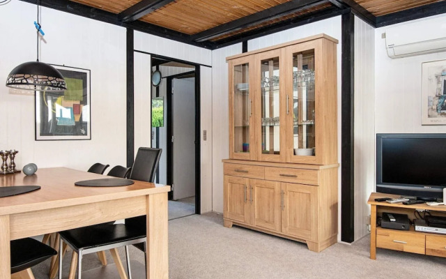 6 Person Holiday Home in Ronde