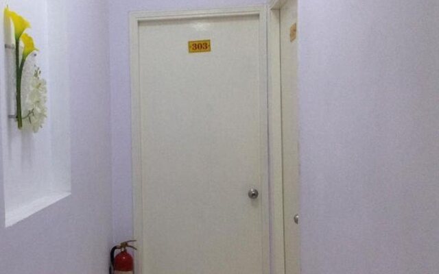 Long Hostel