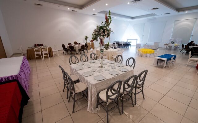 Holiday Inn Express Paraiso Dos Bocas by IHG