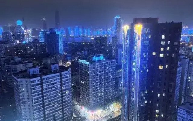 Guisu Homestay (Jianghan Road Pedestrian Street)