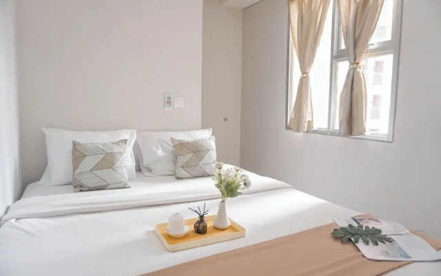 Good And Comfy 2Br Apartment At Transpark Juanda Bekasi Timur