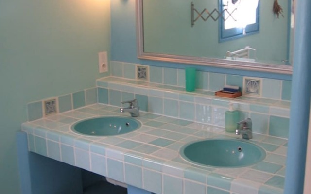 ORGANIC PROVENCE. Maison