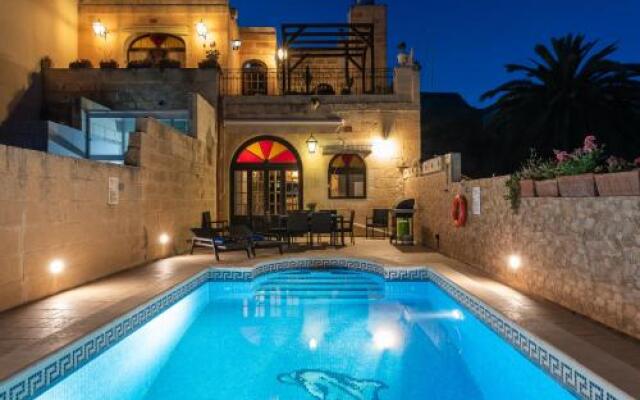 Villayana Gozitan Farmhouse with pool