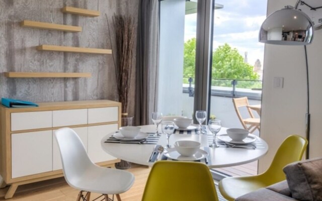 Eson2 - Bonchurch Mansion