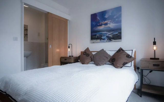 Fisherman's Way - 2 Bed Apt - SA1 Swansea