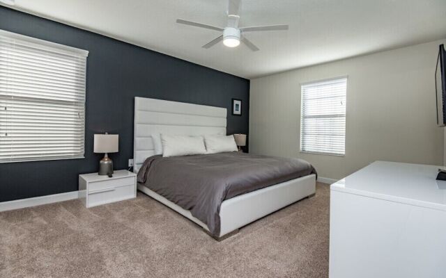 6bed 4Ba Villa Game Room Pool Spa