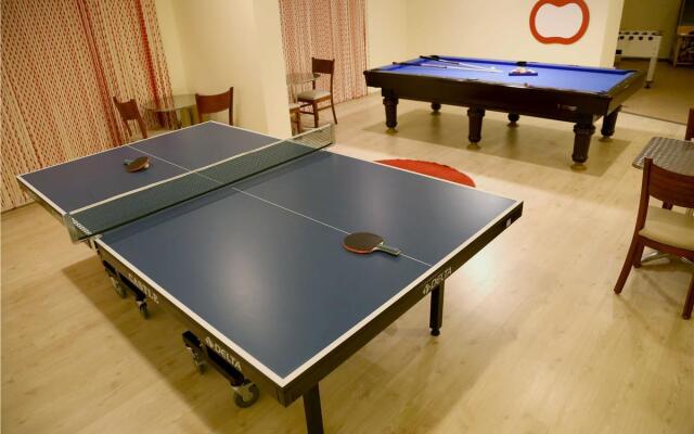 Club Karakas Apart