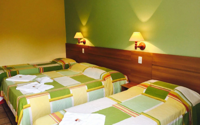 Hotel Ponta das Toninhas