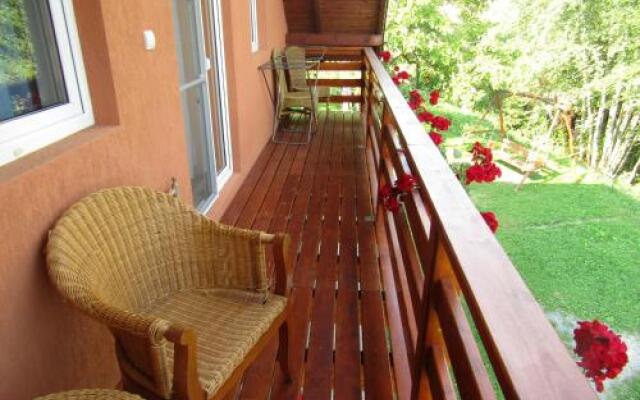 Patakmenti Vendégház