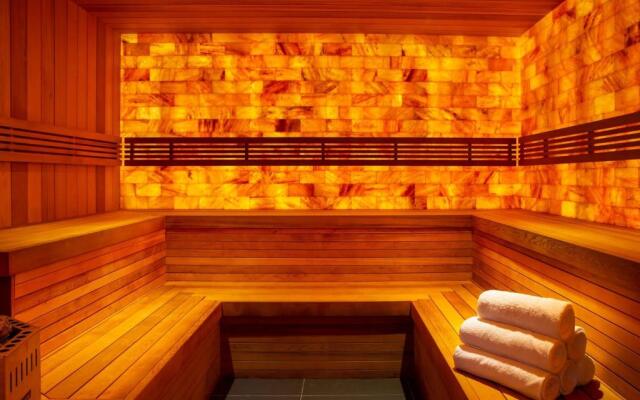 Marriott Niagara Falls Fallsview Hotel & Spa