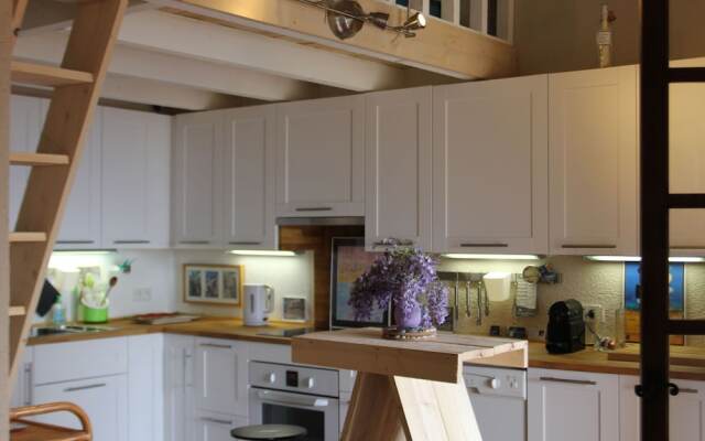 Beautiful Apartment in La Croix Valmer With Balcony