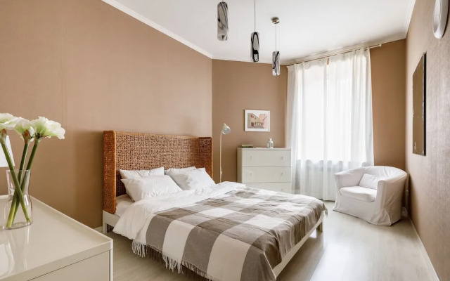 City of Rivers Kolomenskaya 7