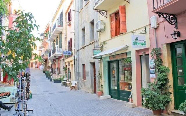 Smaragdi Rooms for Rent