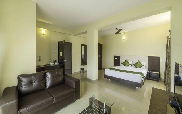 Treebo Trend Daffodil Suites