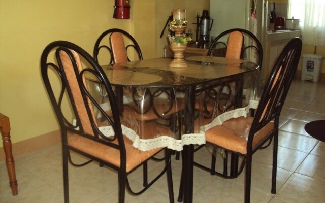 FGL Guesthouse