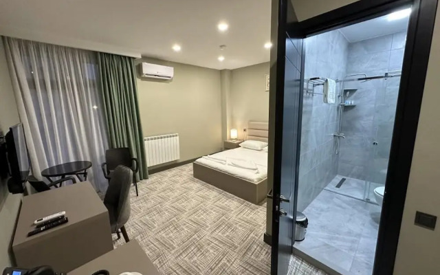 Caspian VF Hotel