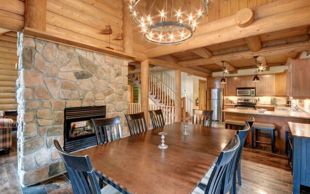 Chalet Cherokee