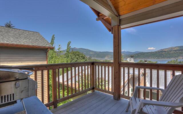 Hutson's Bridgeview **30 Day minimum**