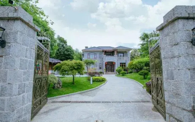 Yunlu Villa