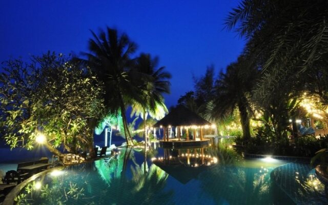 Mercure Rayong Lomtalay Villas N Resort