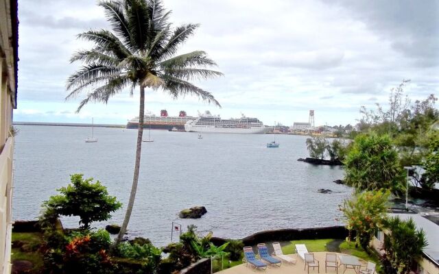 Hilo Reeds Bay Hotel
