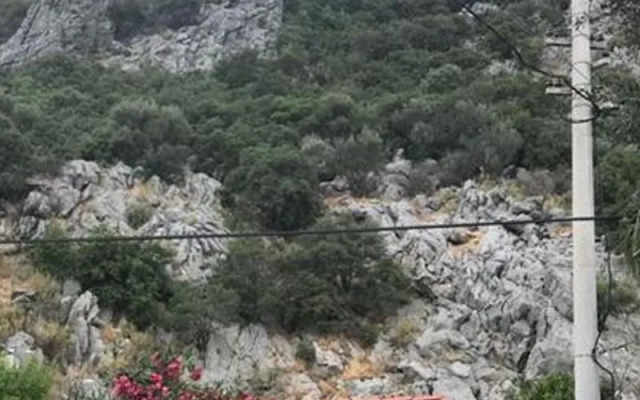 Oblomov Bungalows Apart