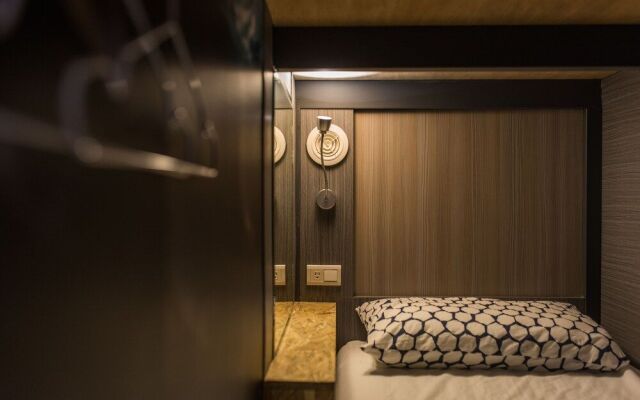 Zone17 diving station