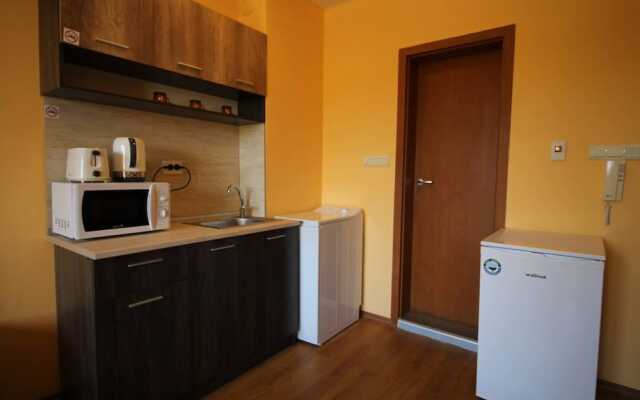 Apartment in Chateau Del Marina Apart Complex